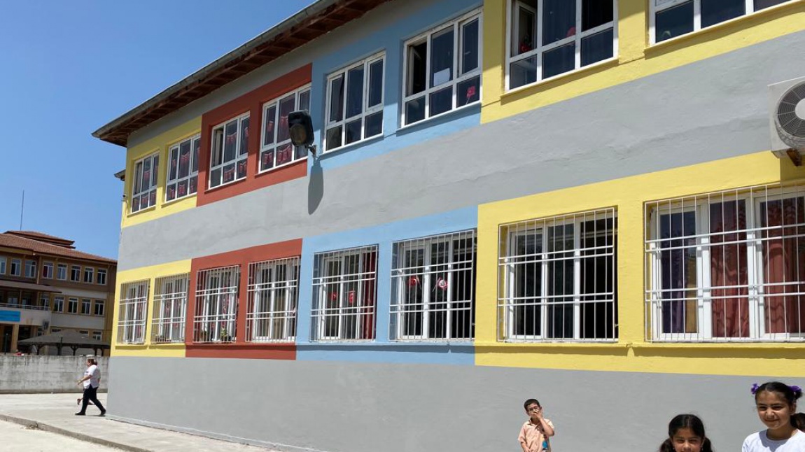 Çekmece Şehit Türkmen İlkokulu Fotoğrafı